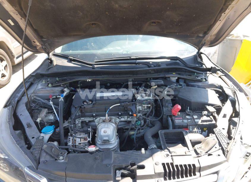 Photo 10 of 2014 Honda Accord EX (VIN 1HGCR2E74EA223231)