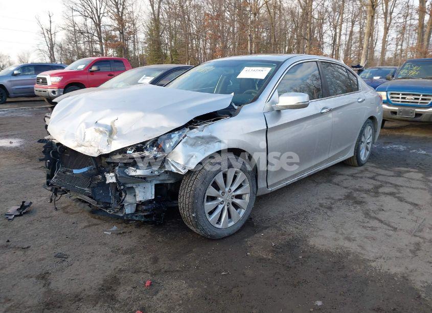 Photo 2 of 2014 Honda Accord EX (VIN 1HGCR2E79EA274028)