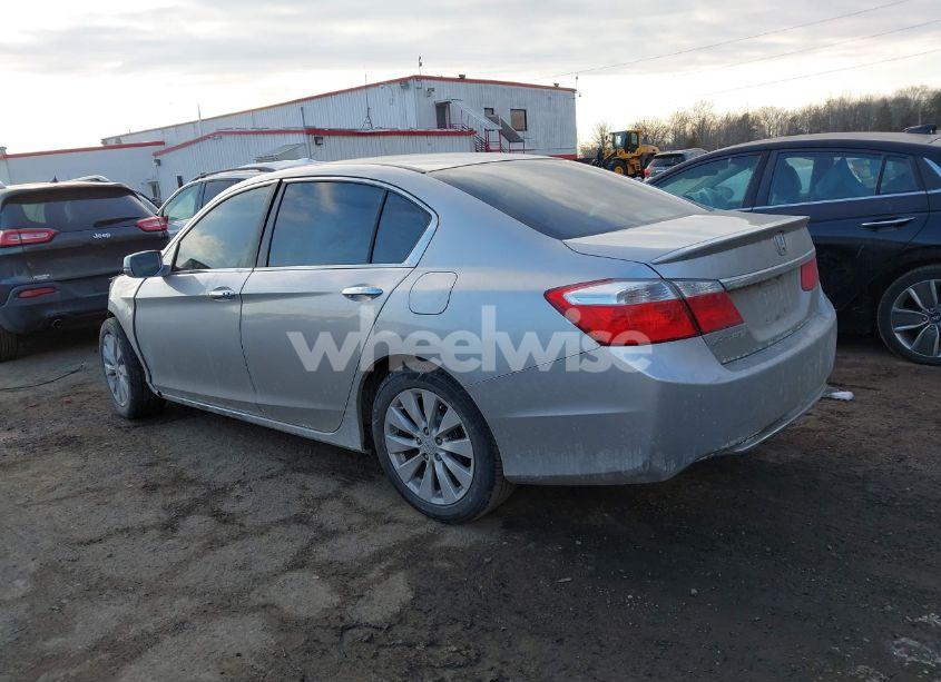 Photo 3 of 2014 Honda Accord EX (VIN 1HGCR2E79EA274028)