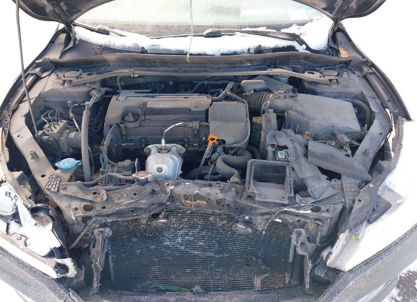 Photo 10 of 2016 Honda Accord EX (VIN 1HGCR2F00GA029848)