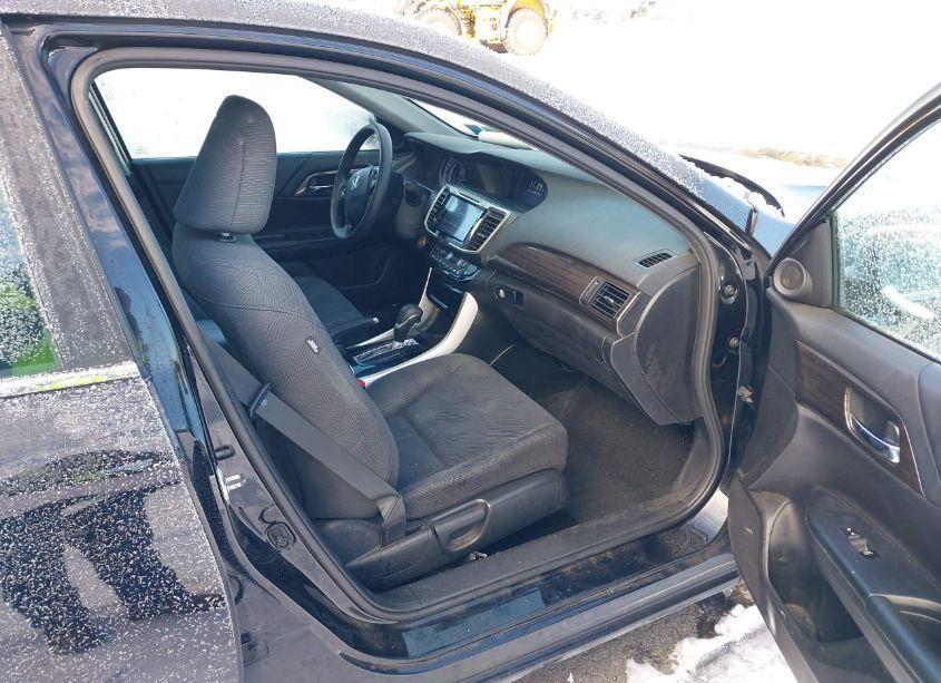 Photo 5 of 2016 Honda Accord EX (VIN 1HGCR2F00GA029848)