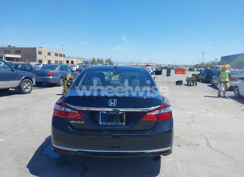 Photo 16 of 2017 Honda Accord EX (VIN 1HGCR2F00HA136464)