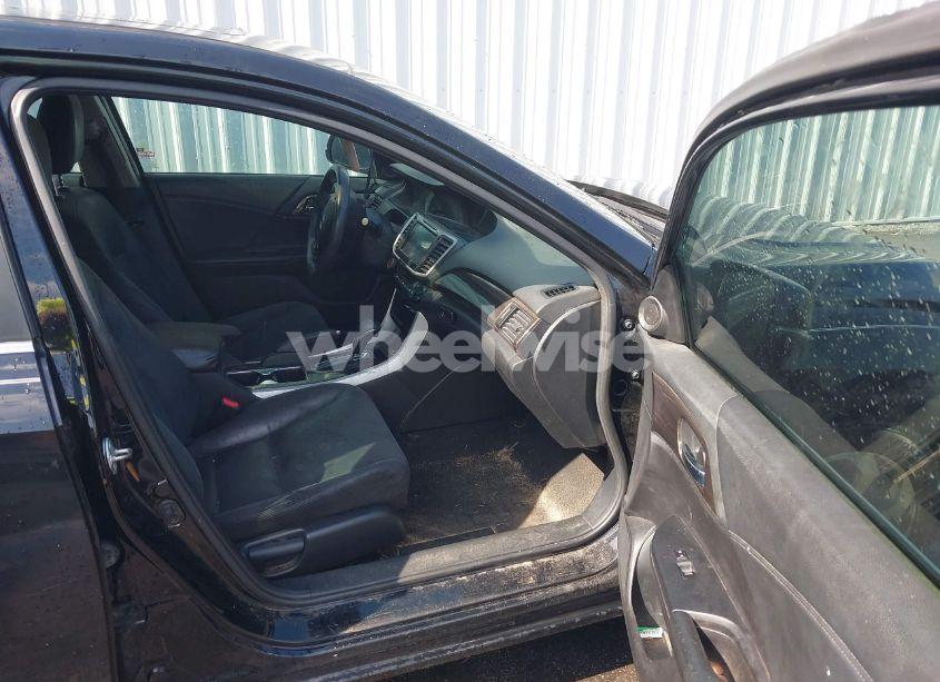 Photo 5 of 2016 Honda Accord EX (VIN 1HGCR2F02GA029852)