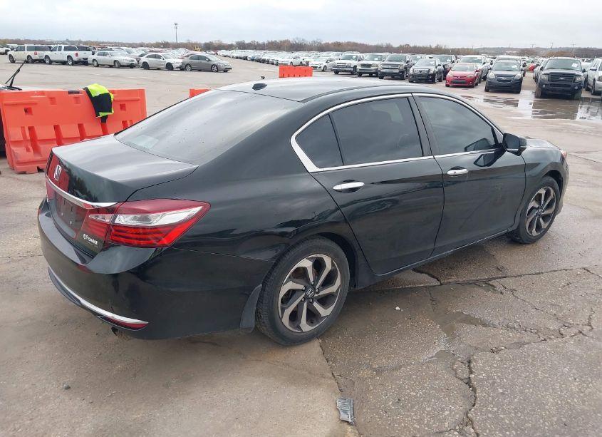 Photo 4 of 2016 Honda Accord EX (VIN 1HGCR2F03GA029889)