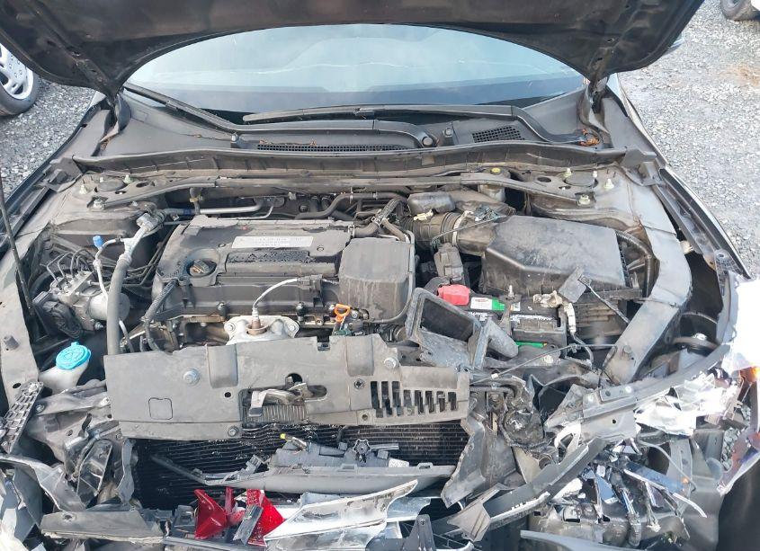 Photo 10 of 2016 Honda Accord EX (VIN 1HGCR2F04GA007237)