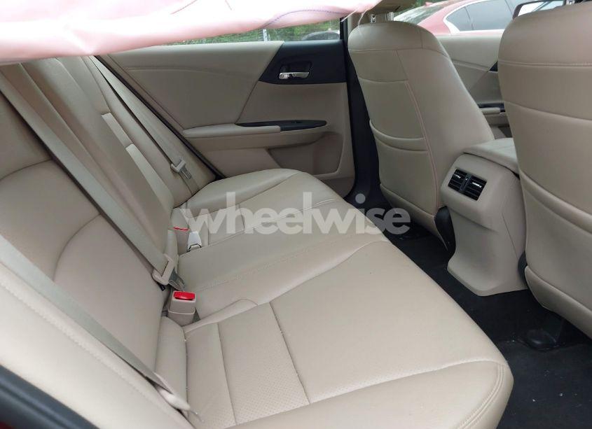 Photo 8 of 2016 Honda Accord EX (VIN 1HGCR2F05GA174187)