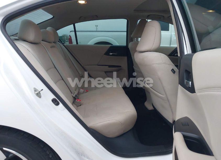 Photo 8 of 2016 Honda Accord EX (VIN 1HGCR2F05GA205308)