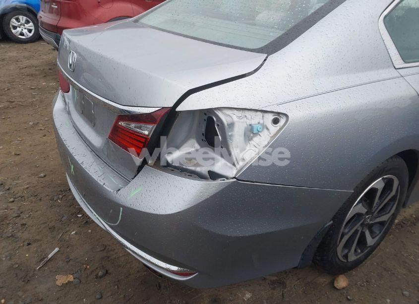 Photo 18 of 2017 Honda Accord EX (VIN 1HGCR2F06HA160929)