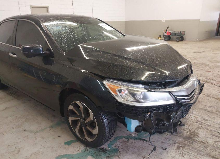 Photo 17 of 2017 Honda Accord EX (VIN 1HGCR2F06HA167816)