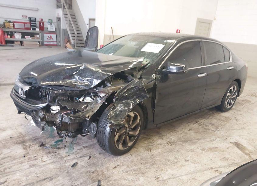Photo 2 of 2017 Honda Accord EX (VIN 1HGCR2F06HA167816)