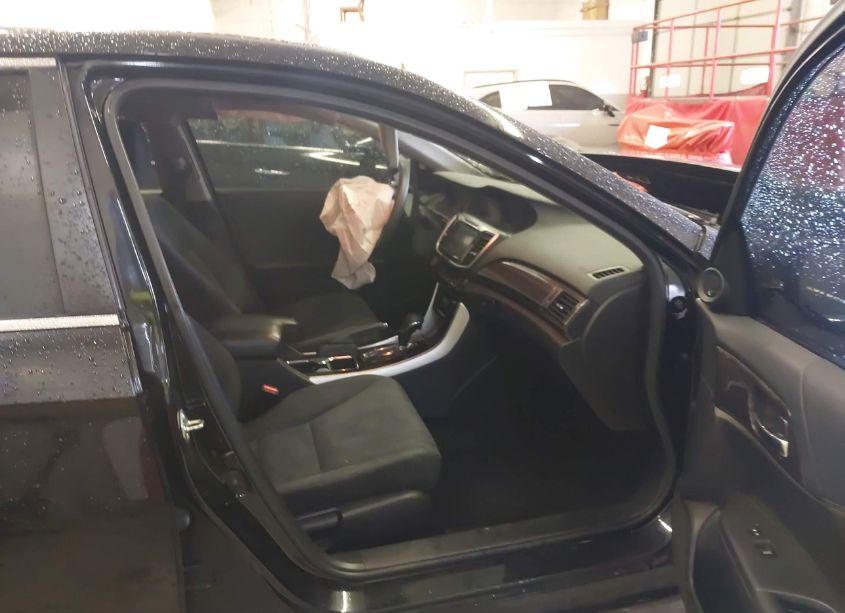 Photo 5 of 2017 Honda Accord EX (VIN 1HGCR2F06HA167816)