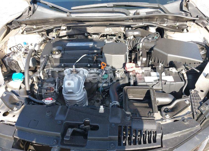 Photo 10 of 2016 Honda Accord EX (VIN 1HGCR2F08GA001683)