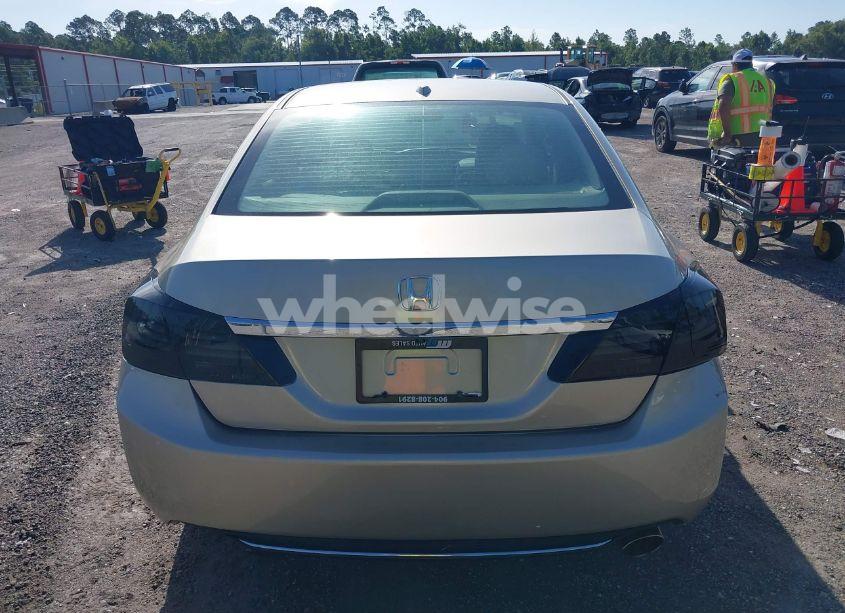 Photo 16 of 2016 Honda Accord EX (VIN 1HGCR2F08GA001683)