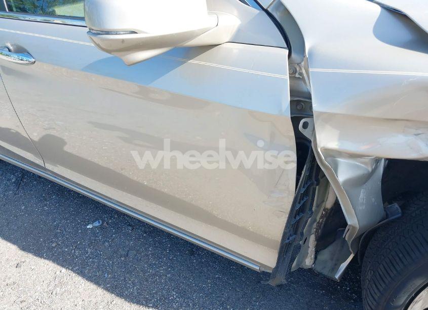 Photo 18 of 2016 Honda Accord EX (VIN 1HGCR2F08GA001683)