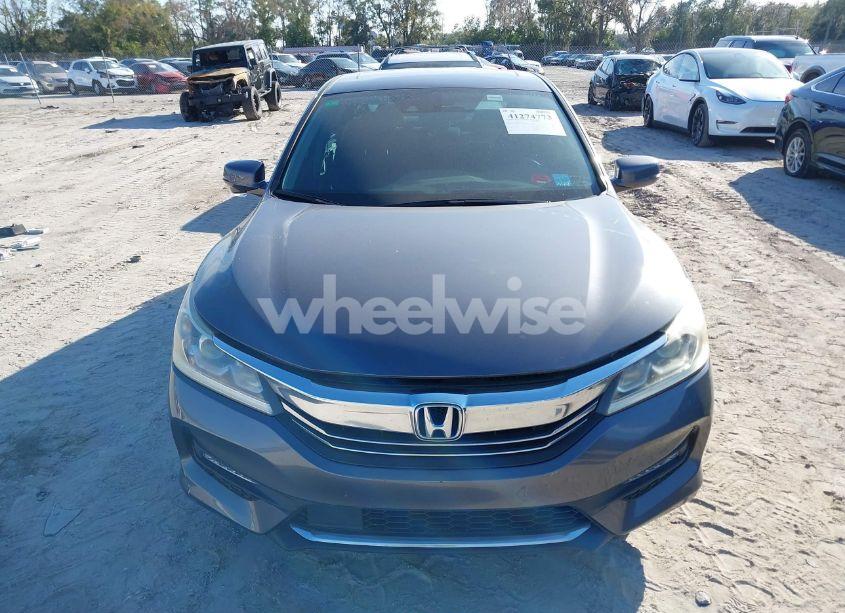 Photo 13 of 2017 Honda Accord EX (VIN 1HGCR2F09HA036895)