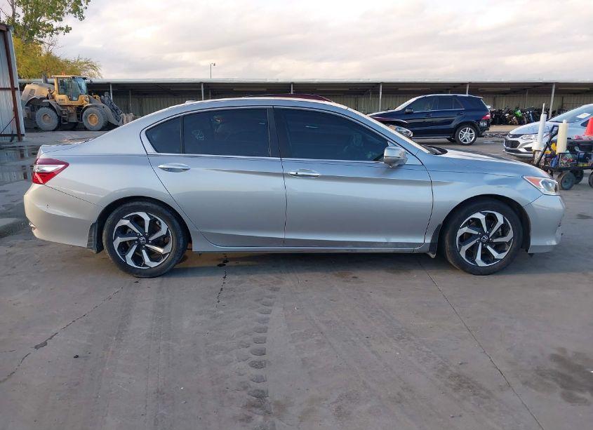 Photo 13 of 2016 Honda Accord EX (VIN 1HGCR2F0XGA152248)
