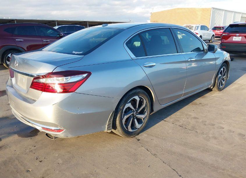 Photo 4 of 2016 Honda Accord EX (VIN 1HGCR2F0XGA152248)