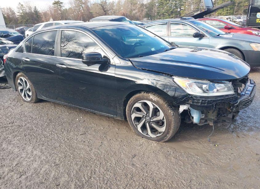 2017 Honda Accord EX (VIN 1HGCR2F0XHA035609) main photo