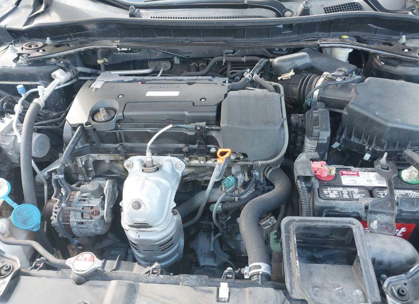 Photo 10 of 2017 Honda Accord EX (VIN 1HGCR2F0XHA035609)