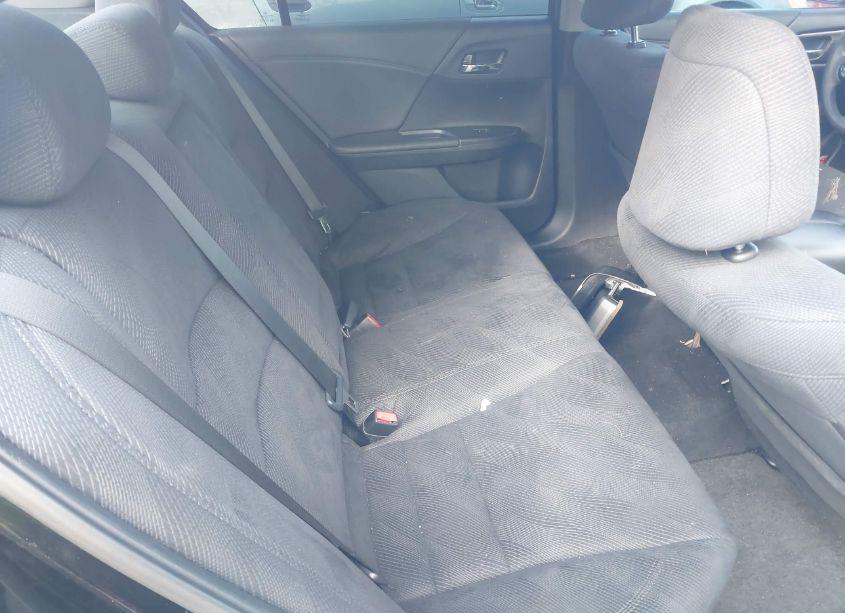 Photo 8 of 2017 Honda Accord EX (VIN 1HGCR2F0XHA035609)