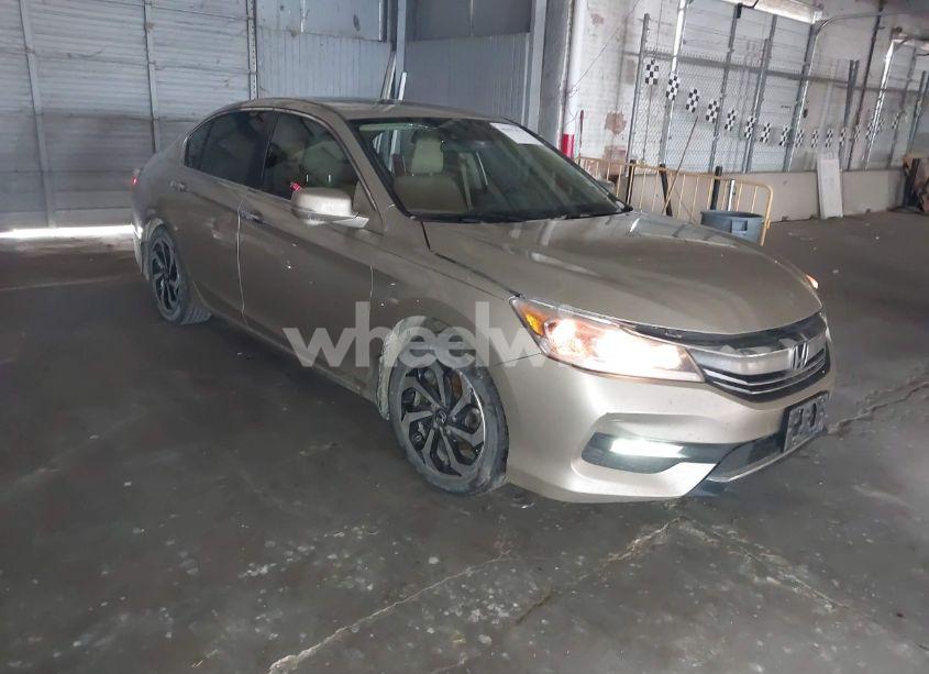 2017 Honda Accord EX (VIN 1HGCR2F0XHA062308) main photo