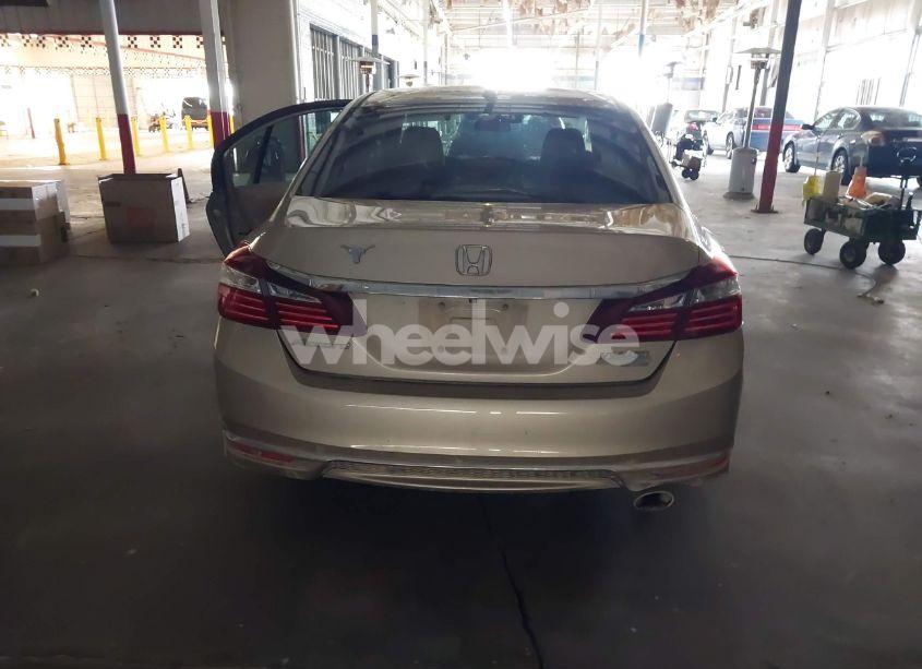 Photo 16 of 2017 Honda Accord EX (VIN 1HGCR2F0XHA062308)