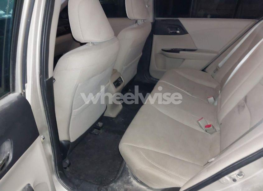 Photo 8 of 2017 Honda Accord EX (VIN 1HGCR2F0XHA062308)