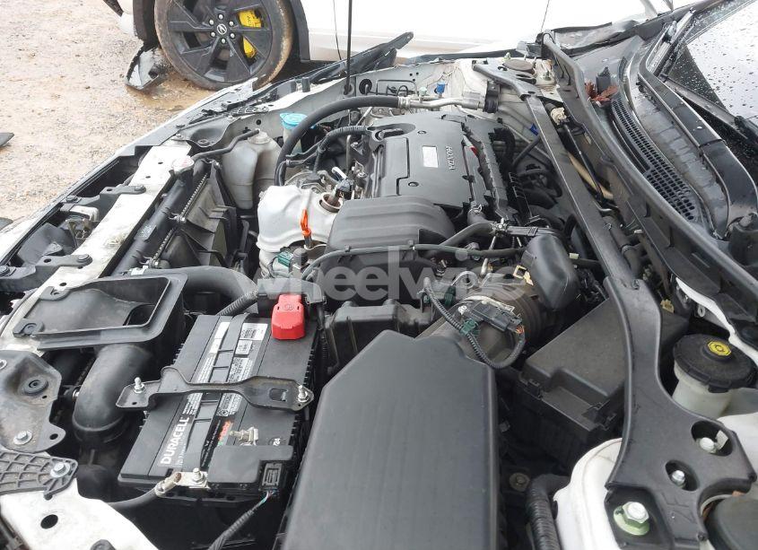 Photo 10 of 2017 Honda Accord SPORT SE (VIN 1HGCR2F10HA047051)