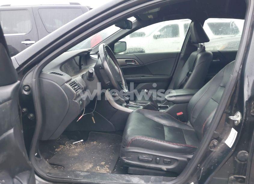 Photo 17 of 2017 Honda Accord SPORT SE (VIN 1HGCR2F10HA066246)