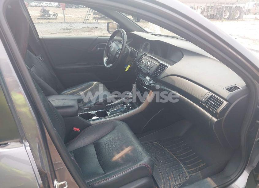 Photo 5 of 2017 Honda Accord SPORT SE (VIN 1HGCR2F10HA076274)