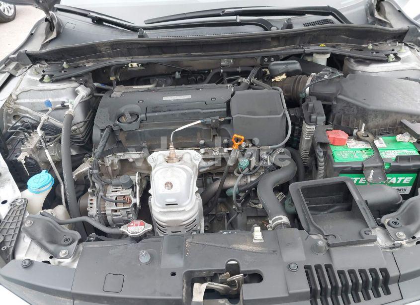 Photo 10 of 2017 Honda Accord SPORT SE (VIN 1HGCR2F10HA082141)