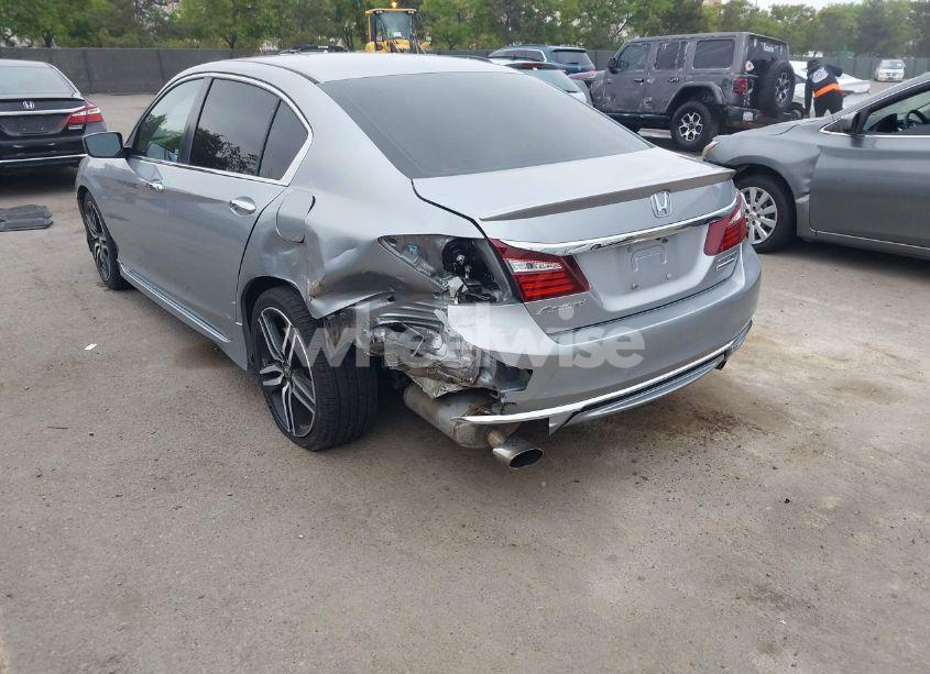 Photo 6 of 2017 Honda Accord SPORT SE (VIN 1HGCR2F10HA082141)