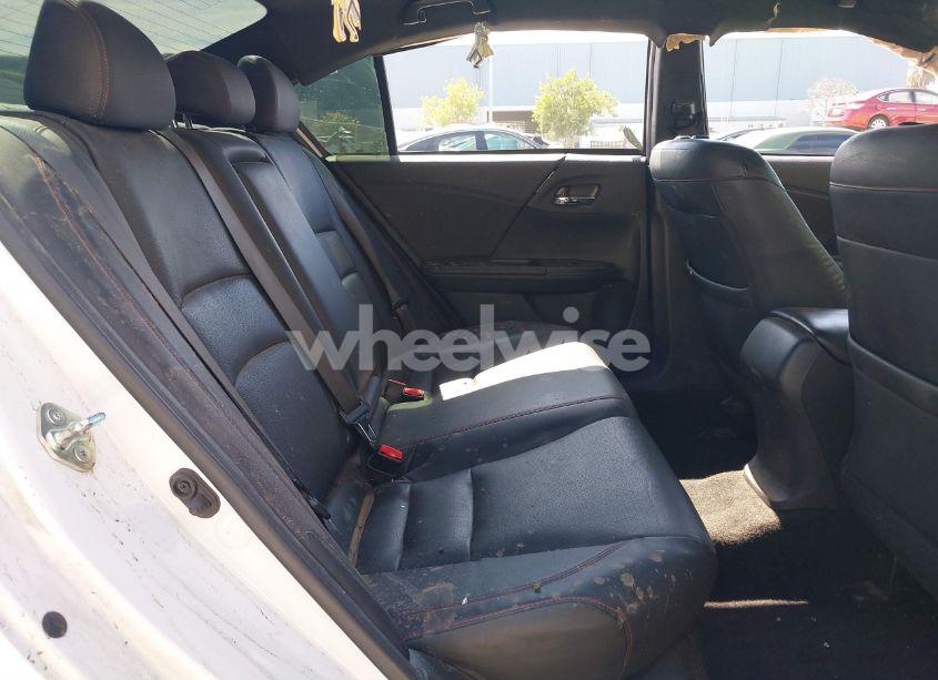 Photo 8 of 2017 Honda Accord SPORT SE (VIN 1HGCR2F10HA113162)