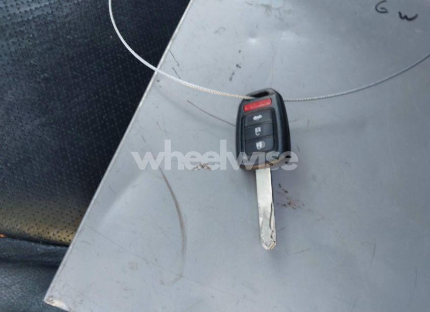 Photo 11 of 2017 Honda Accord SPORT SE (VIN 1HGCR2F11HA006900)