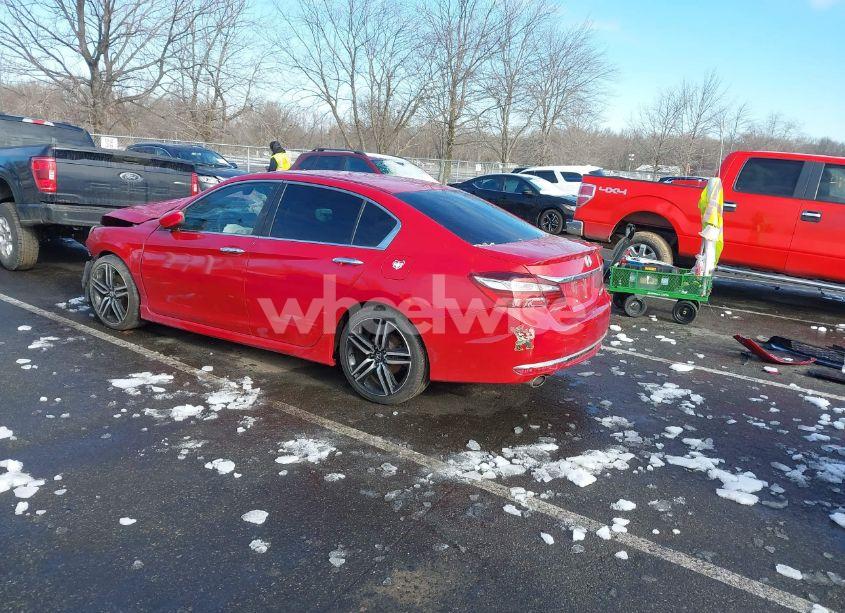 Photo 3 of 2017 Honda Accord SPORT SE (VIN 1HGCR2F11HA022045)