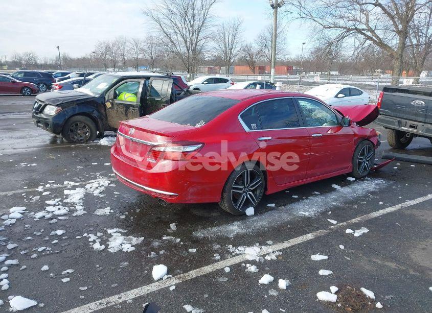 Photo 4 of 2017 Honda Accord SPORT SE (VIN 1HGCR2F11HA022045)