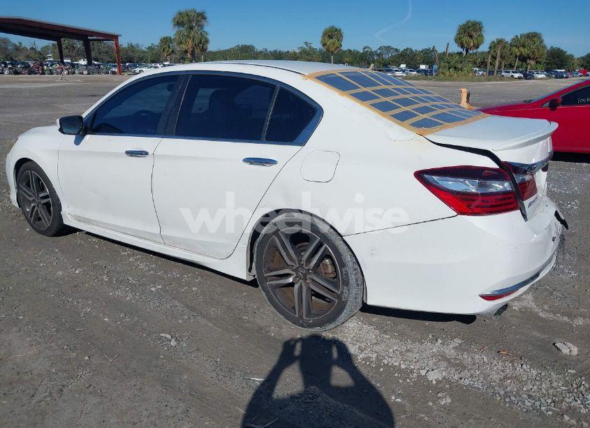 Photo 3 of 2017 Honda Accord SPORT SE (VIN 1HGCR2F11HA189831)