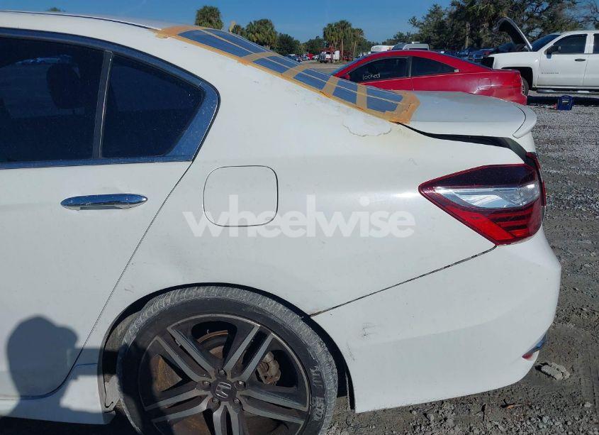 Photo 6 of 2017 Honda Accord SPORT SE (VIN 1HGCR2F11HA189831)