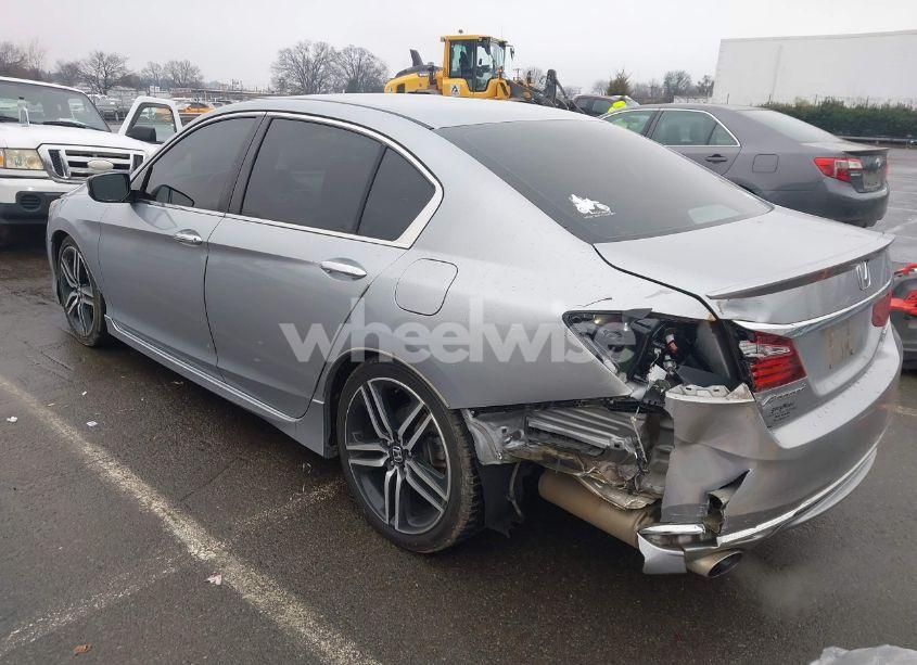 Photo 3 of 2017 Honda Accord SPORT SE (VIN 1HGCR2F12HA053952)