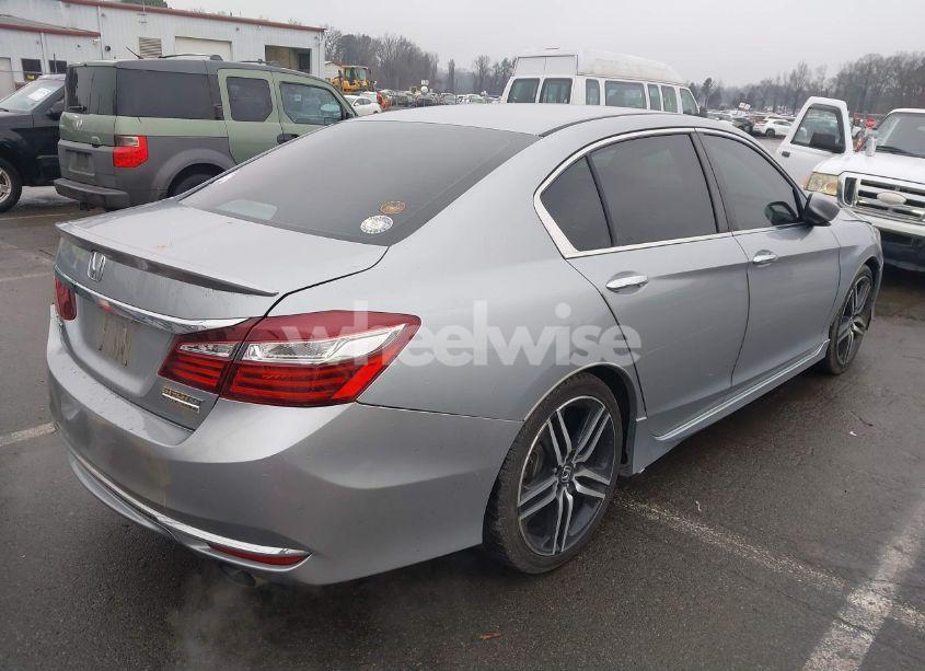 Photo 4 of 2017 Honda Accord SPORT SE (VIN 1HGCR2F12HA053952)