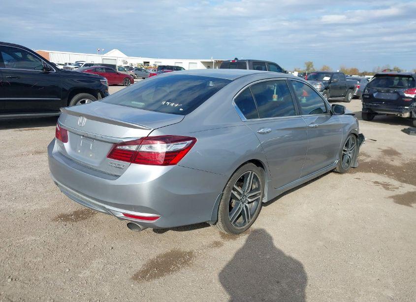 Photo 4 of 2017 Honda Accord SPORT SE (VIN 1HGCR2F12HA077023)