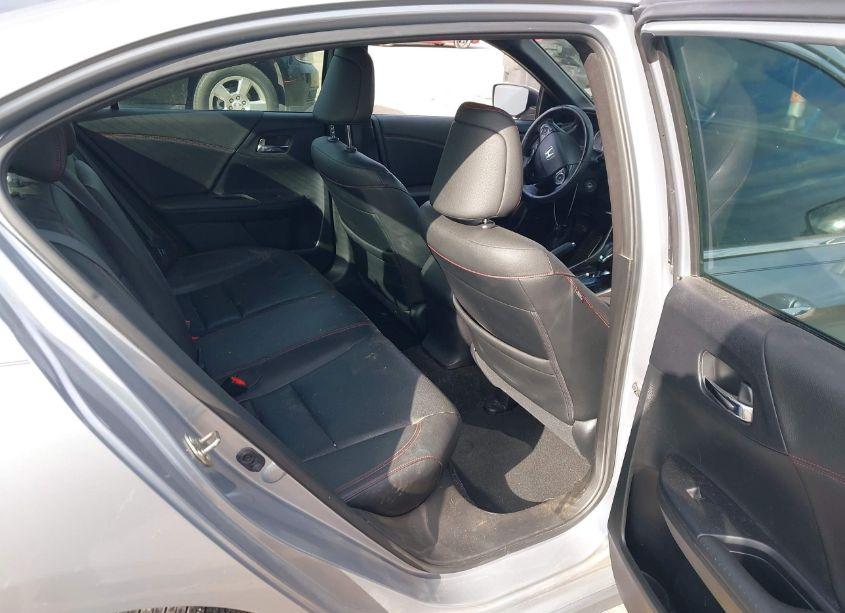 Photo 8 of 2017 Honda Accord SPORT SE (VIN 1HGCR2F12HA077023)