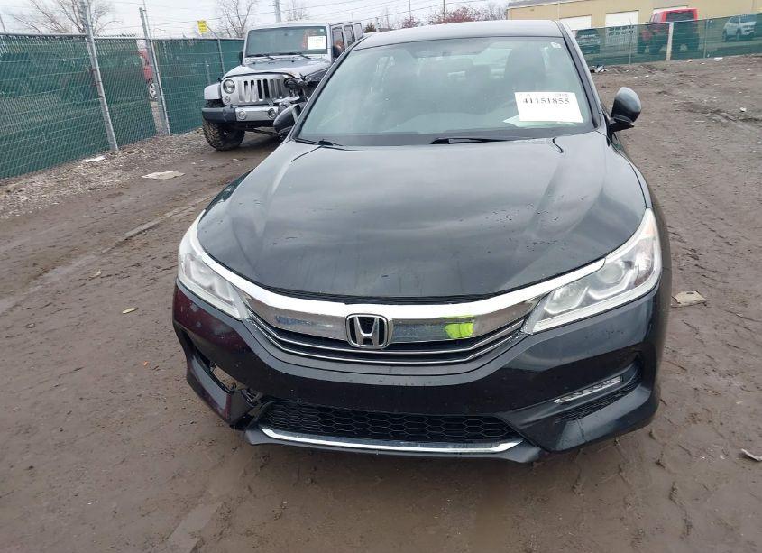 Photo 13 of 2017 Honda Accord SPORT SE (VIN 1HGCR2F12HA108254)