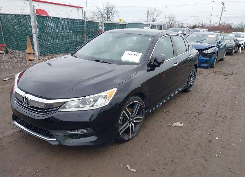 Photo 2 of 2017 Honda Accord SPORT SE (VIN 1HGCR2F12HA108254)