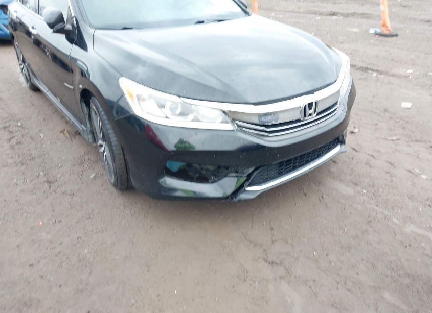 Photo 6 of 2017 Honda Accord SPORT SE (VIN 1HGCR2F12HA108254)