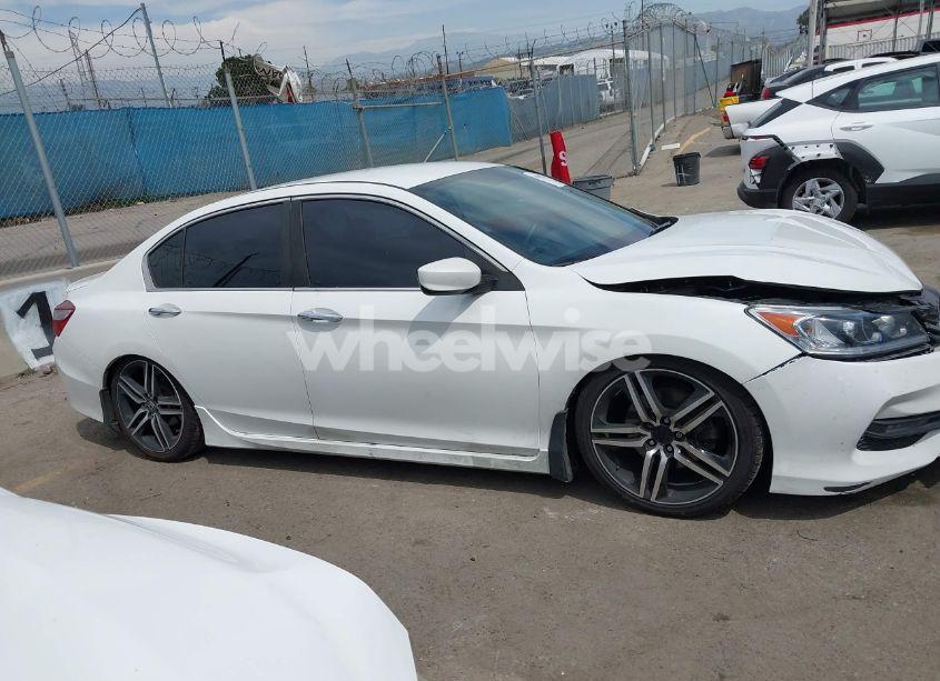 Photo 13 of 2017 Honda Accord SPORT SE (VIN 1HGCR2F12HA126964)