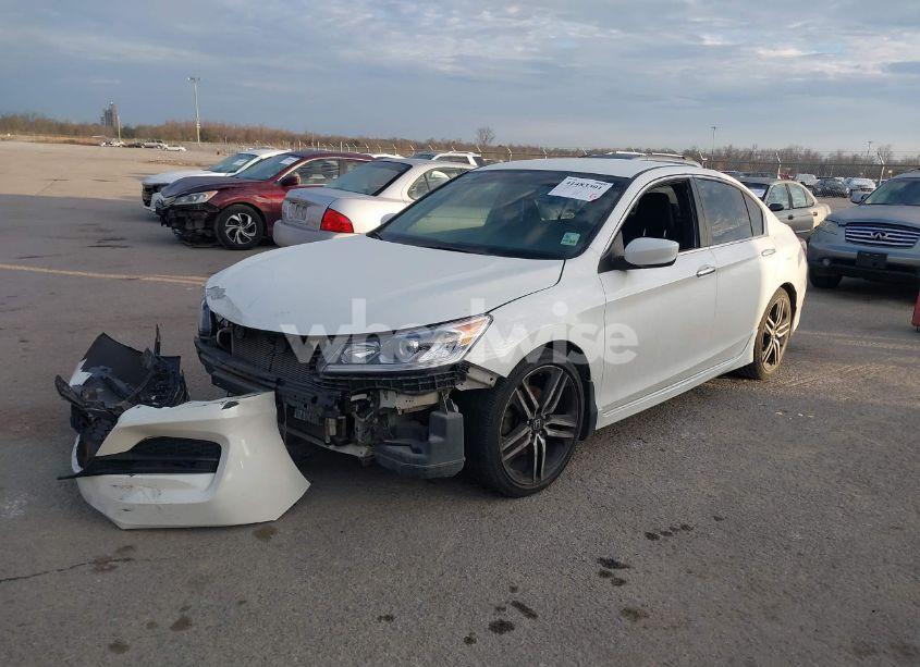 Photo 2 of 2017 Honda Accord SPORT SE (VIN 1HGCR2F12HA128004)