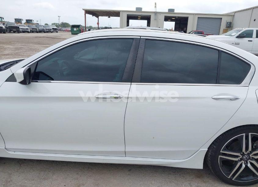 Photo 14 of 2017 Honda Accord SPORT SE (VIN 1HGCR2F12HA219743)