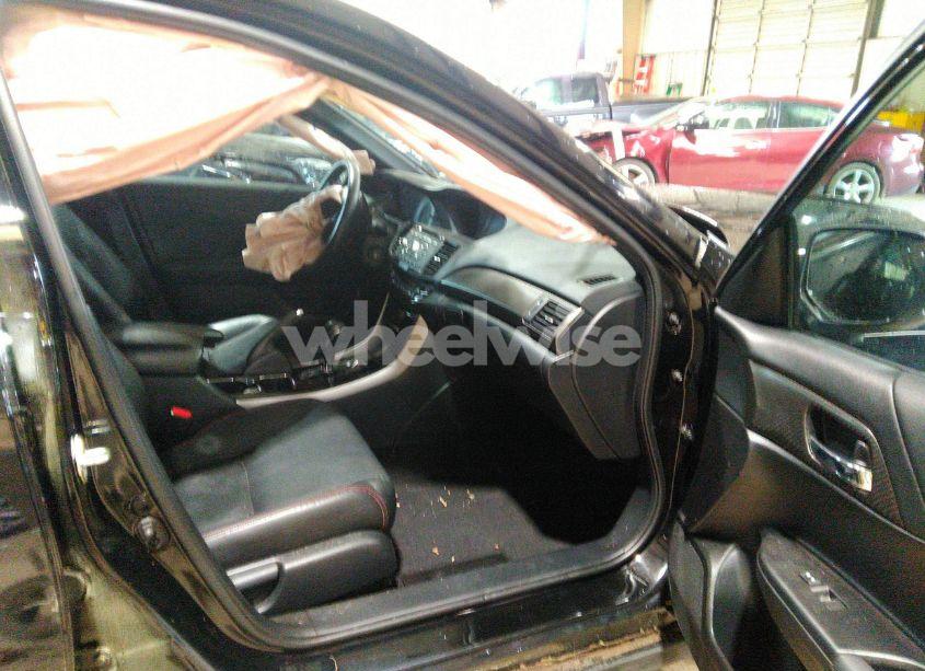 Photo 5 of 2017 Honda Accord SPORT SE (VIN 1HGCR2F12HA280719)