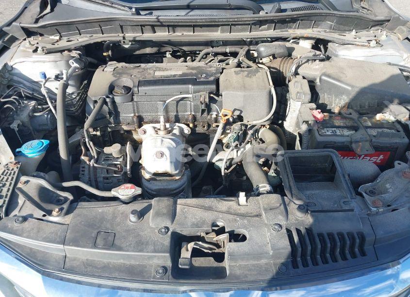 Photo 10 of 2017 Honda Accord SPORT SE (VIN 1HGCR2F13HA073563)